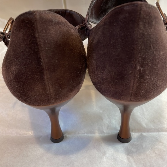 EUC SALVATORE FERRAGAMO Brigida Brown Suede Leather Stiletto Bow Pump 9.5 Italy - Picture 10 of 13
